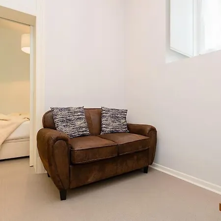 Design Flats In The Heart Of Lisbon
