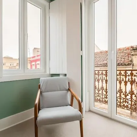 Design Flats In The Heart Of * Lisbon