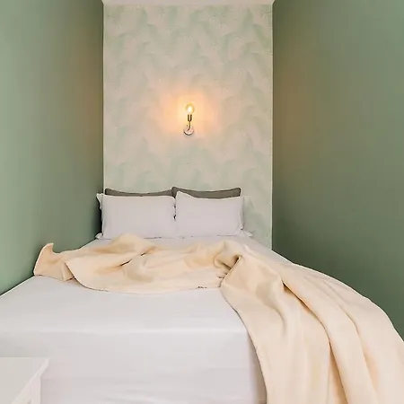 Design Flats In The Heart Of Apartment