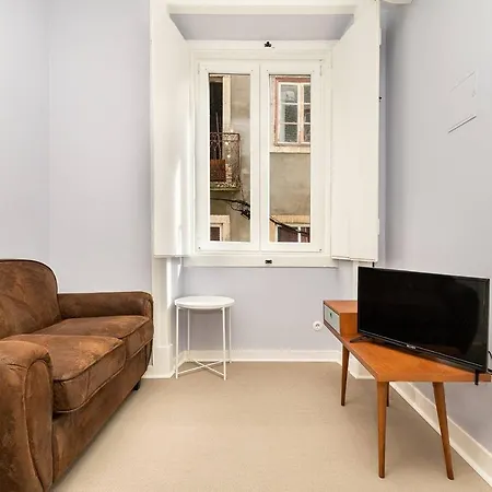 Design Flats In The Heart Of Apartment *