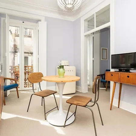 Design Flats In The Heart Of Appartamento Lisbona