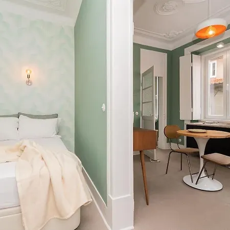 Design Flats In The Heart Of Lisbona